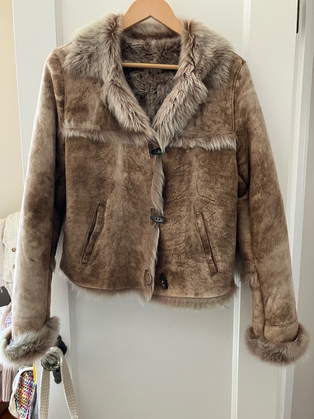 Overland sheepskin jacket in excellent condition